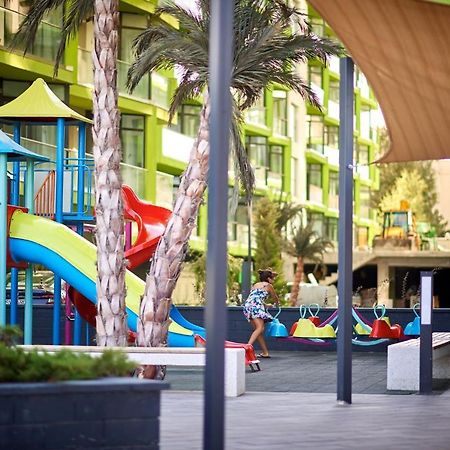 Ace Aparthotel Pool & Spa Mamaia Nord Năvodari Εξωτερικό φωτογραφία